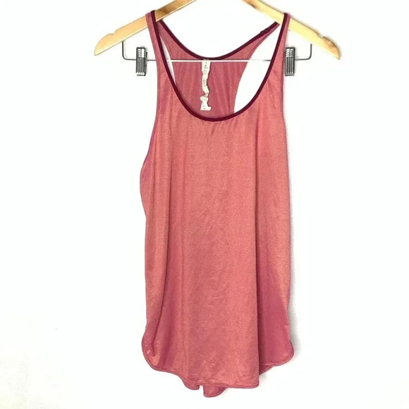 Lululemon  tank size 8 - Picture 1 of 5